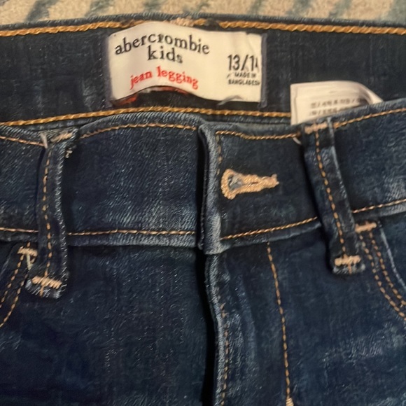 Abercrombie kids girl’s jean leggings Sz 13/14 - Picture 2 of 4